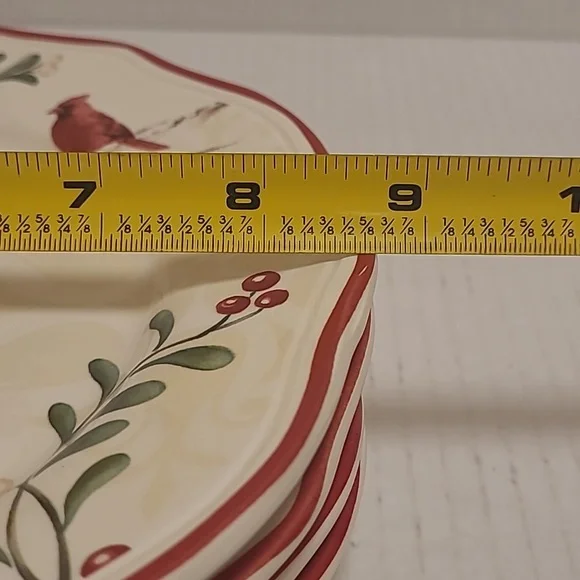 Set of 4 Better Homes and Gardens Heritage Collection Plates - Picture 15 of 16